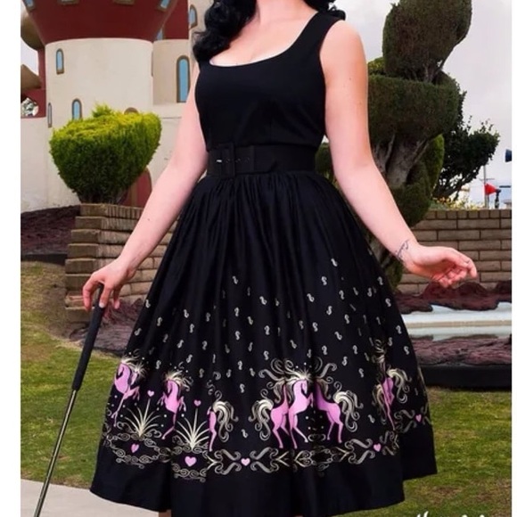 Pinup Couture Aurora Dancing Horses Dress large - Picture 5 of 16